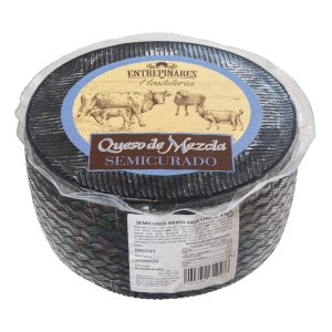 Semihard cheese ‘Three Milks’, Entrepinares